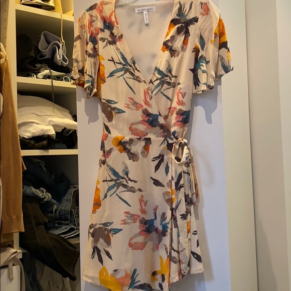 Floral wrap dress - Picture 4 of 4